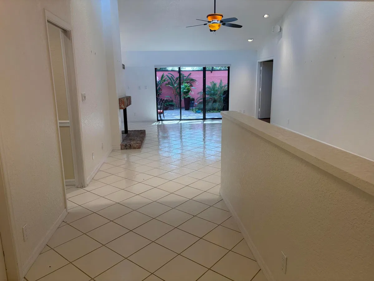 Residence photo 7