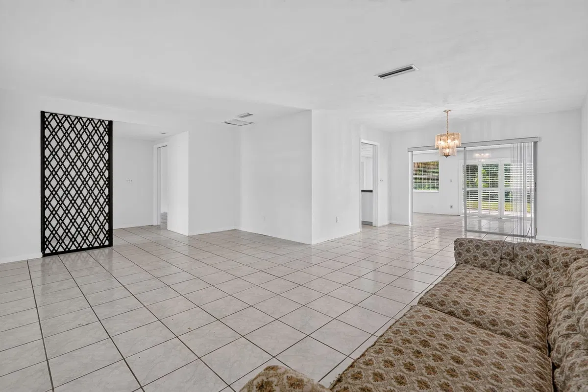 Residence photo 31