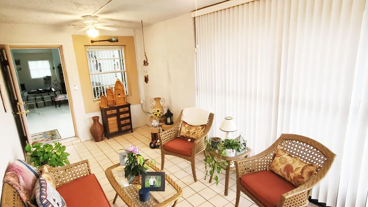 Residence photo 7