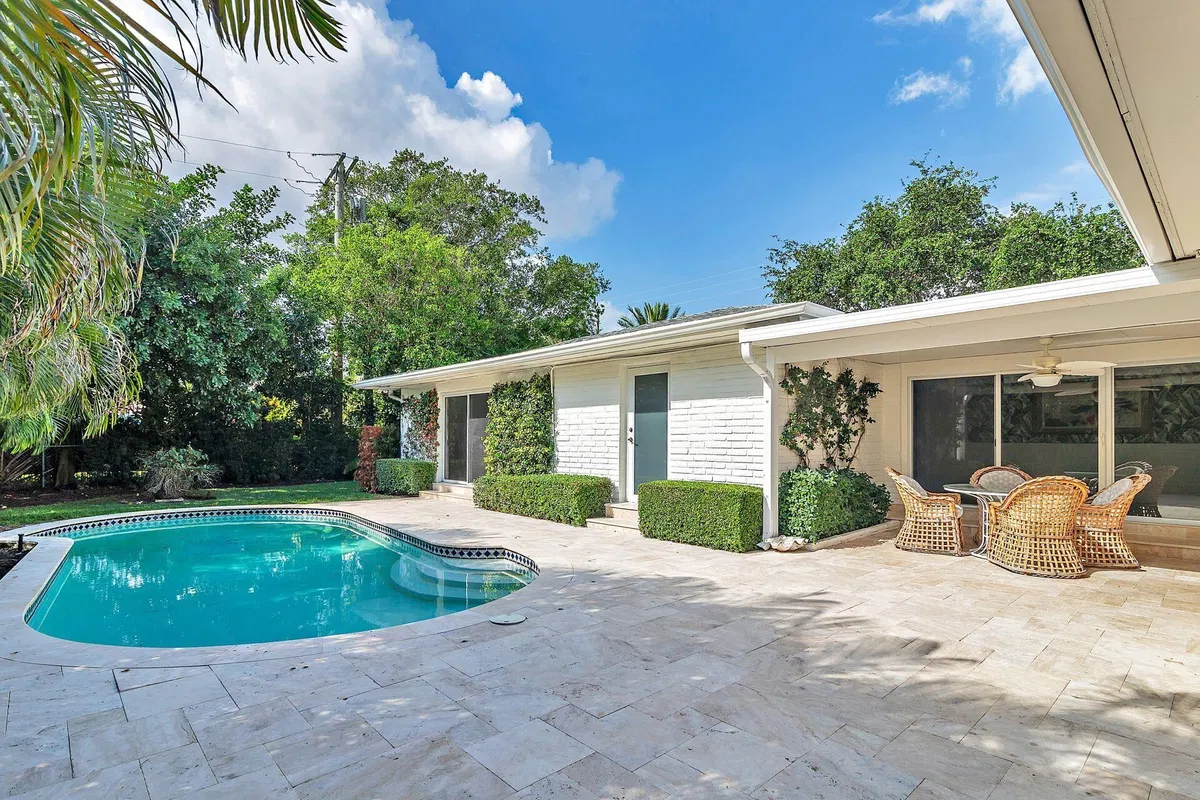 SoSo West Palm Beach Residence photo 7