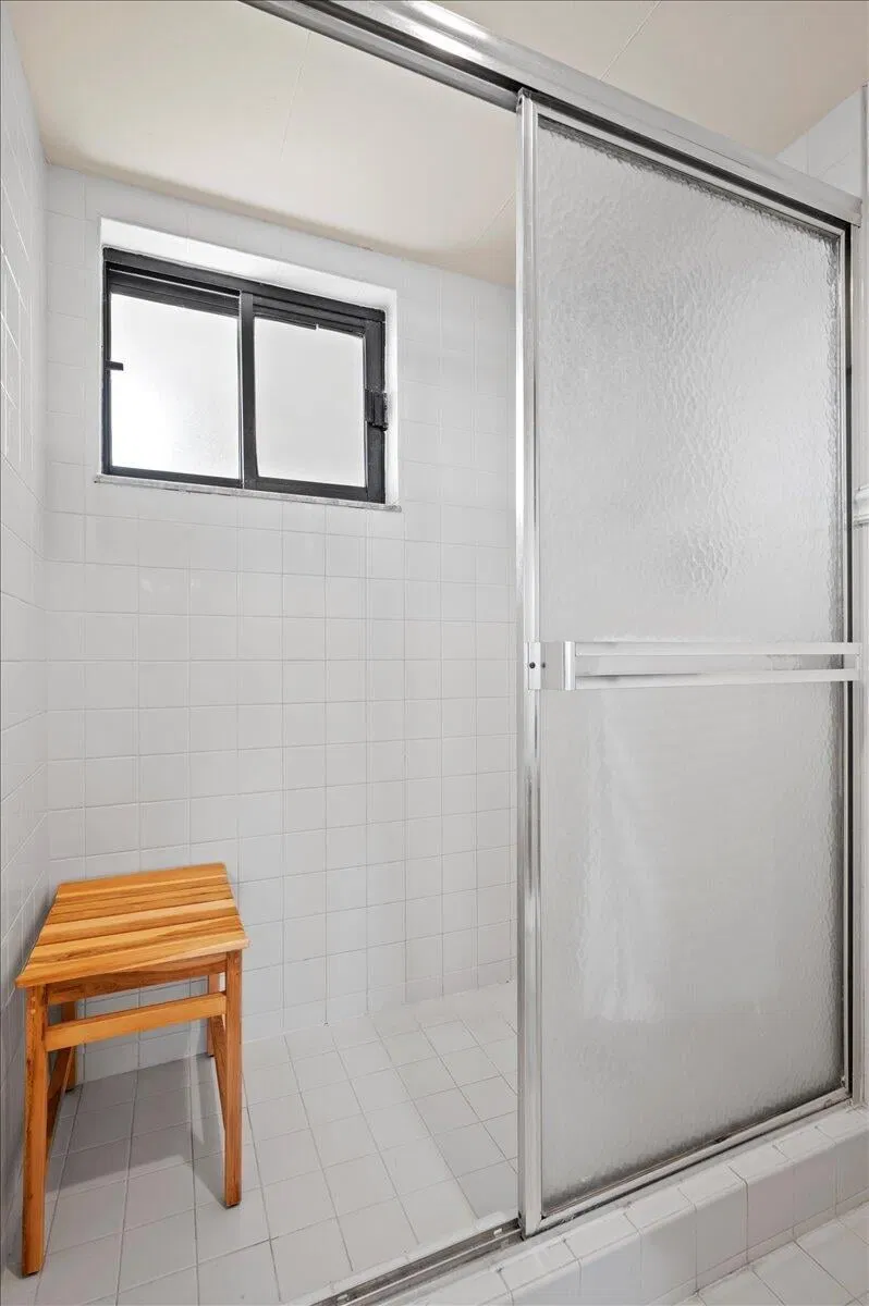 Unit 107 photo 19