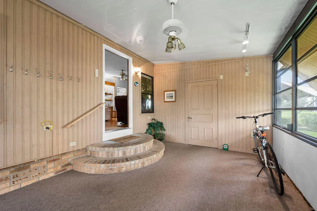 Residence photo 4