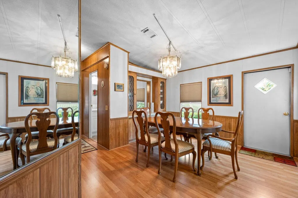 Residence photo 13