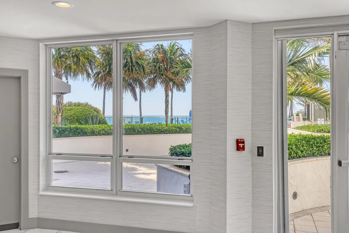 Corniche Singer Island Unit 1902 photo 94