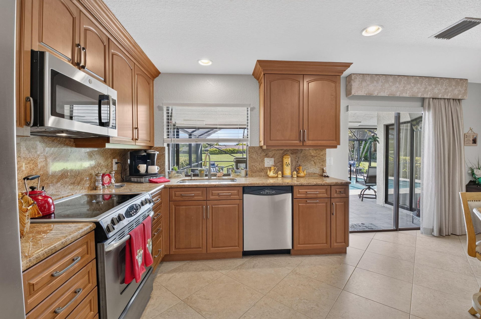Boca Isles Residence photo 13