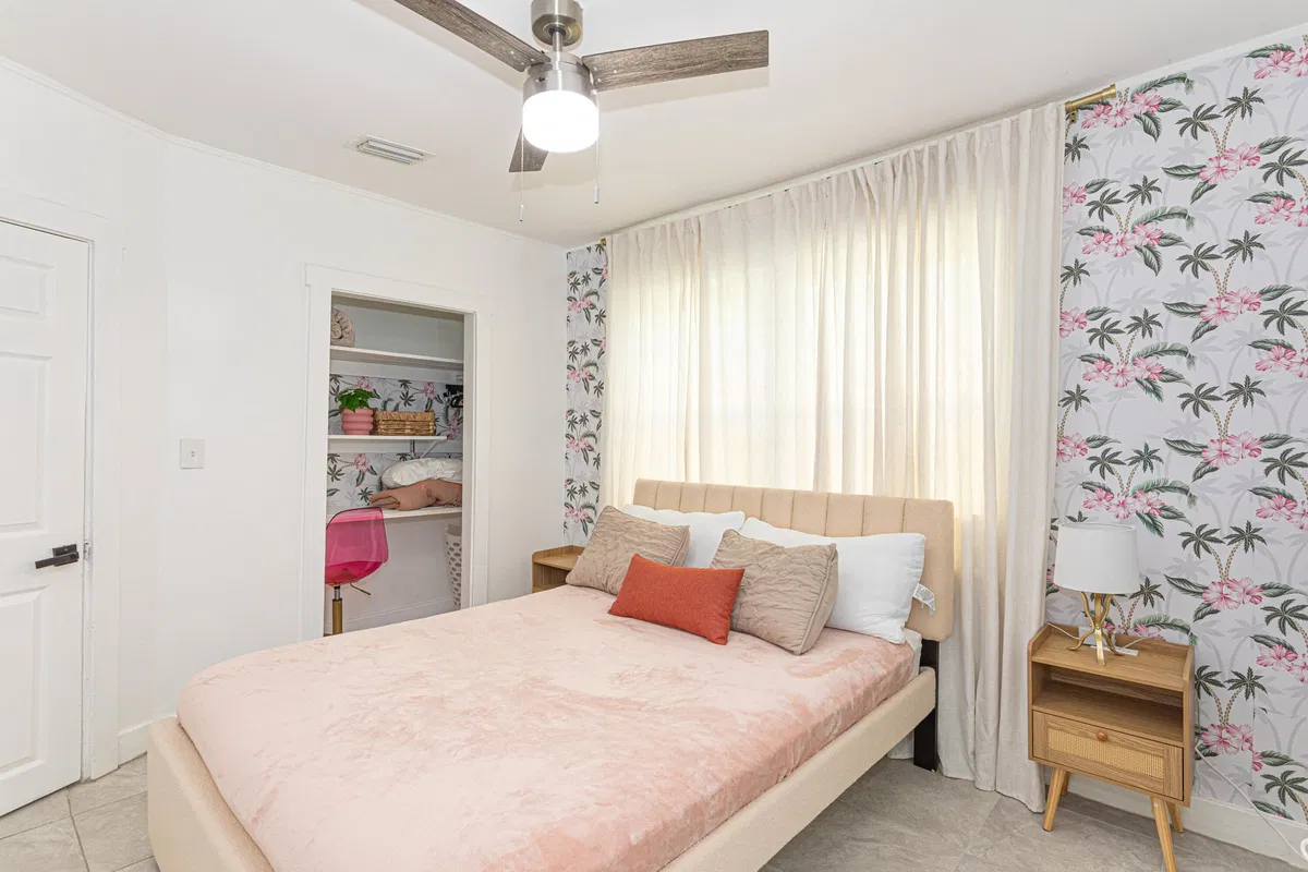  Residence photo 16