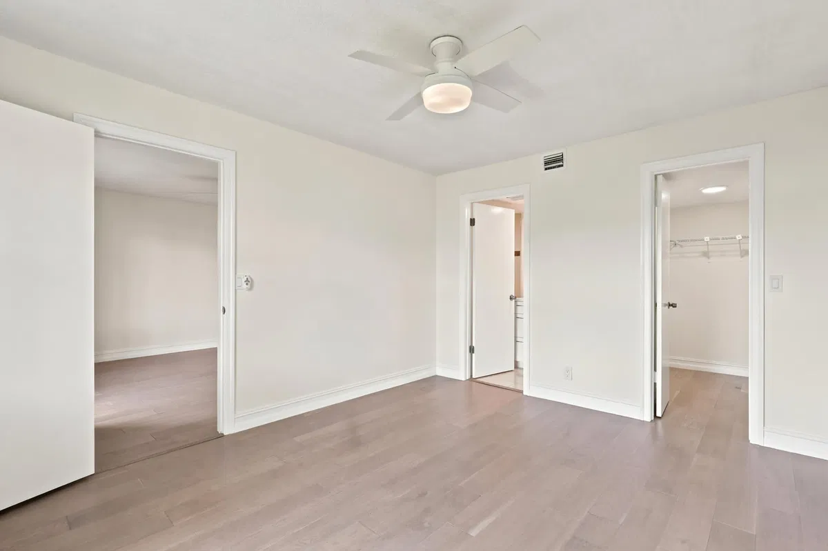  Unit 203 photo 19