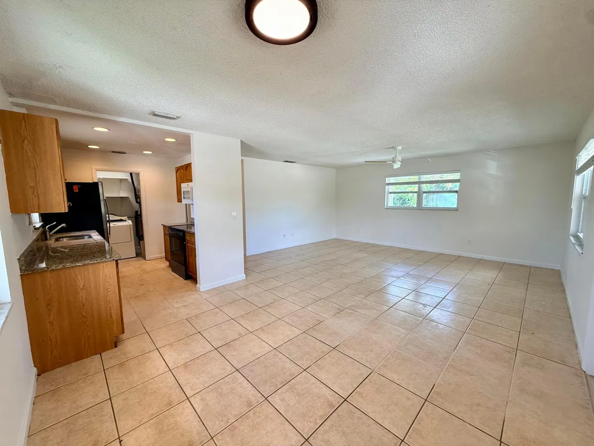 Residence photo 7