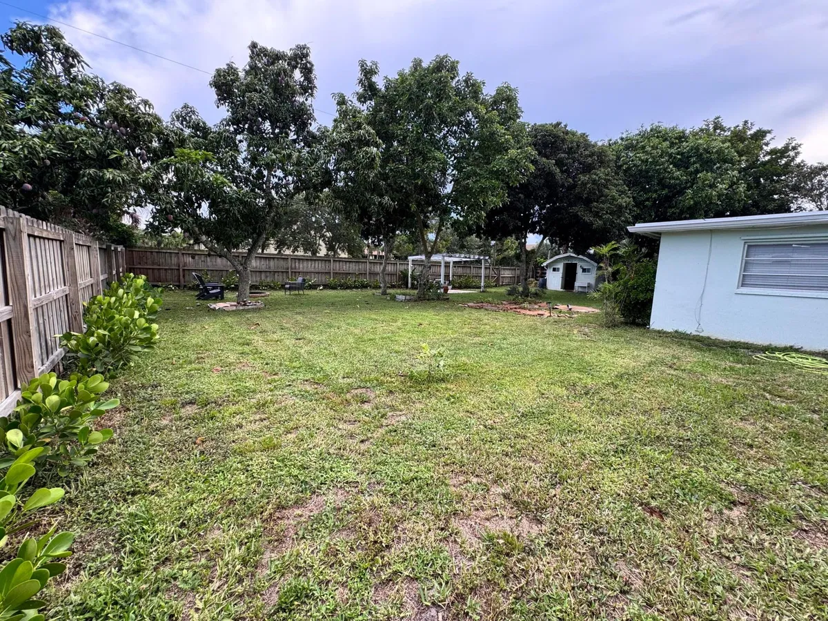 Residence photo 31