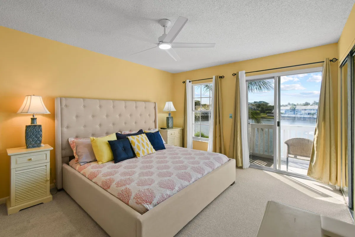  Residence photo 34