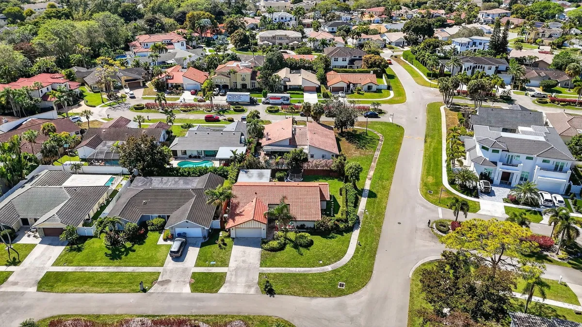 Thornhill Green Residence photo 49