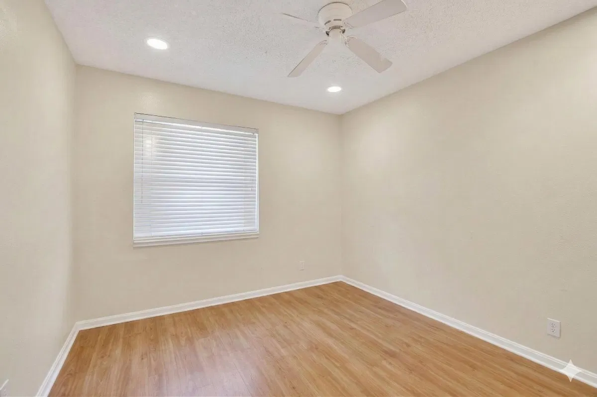 Thornhill Green Residence photo 58