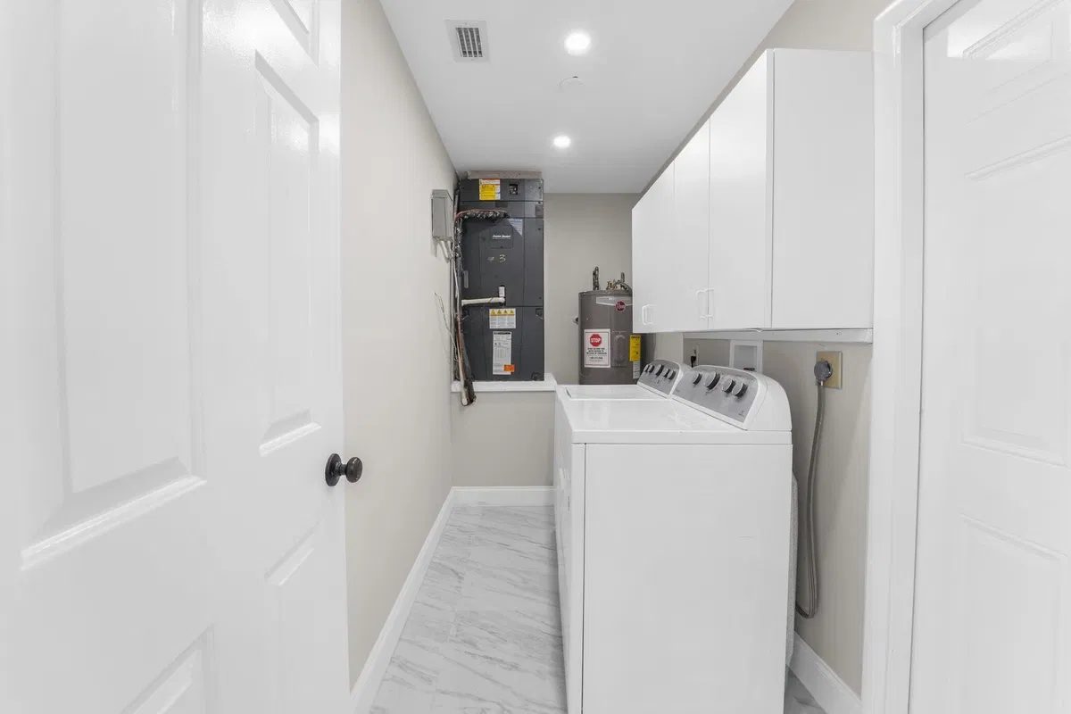 Thornhill Green Residence photo 22