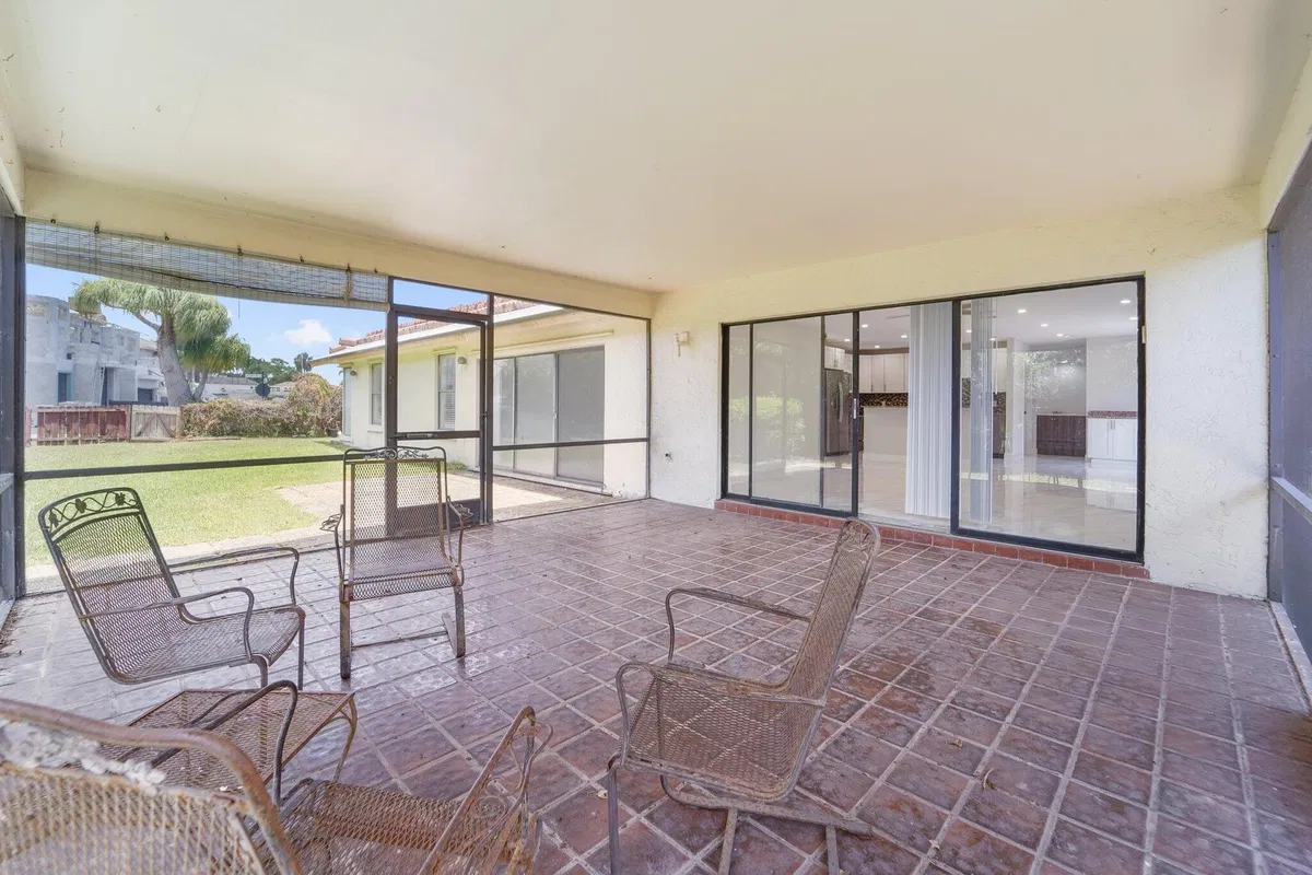 Thornhill Green Residence photo 31