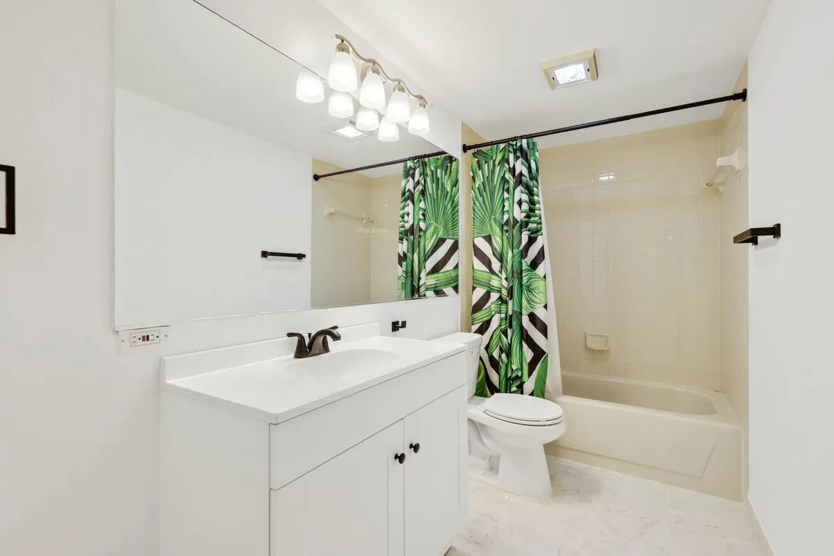 Residence photo 22
