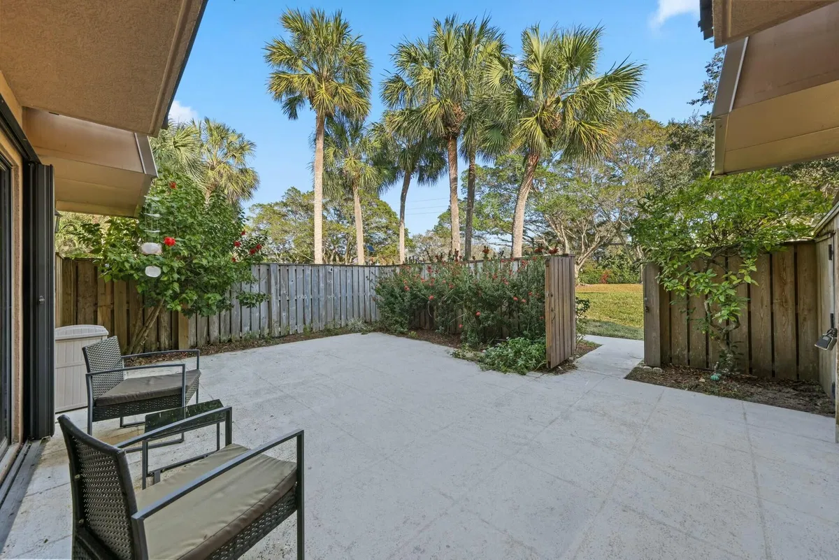 Residence photo 28