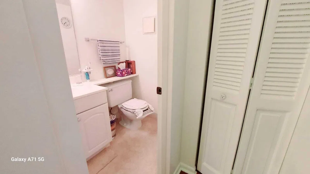 Residence photo 19
