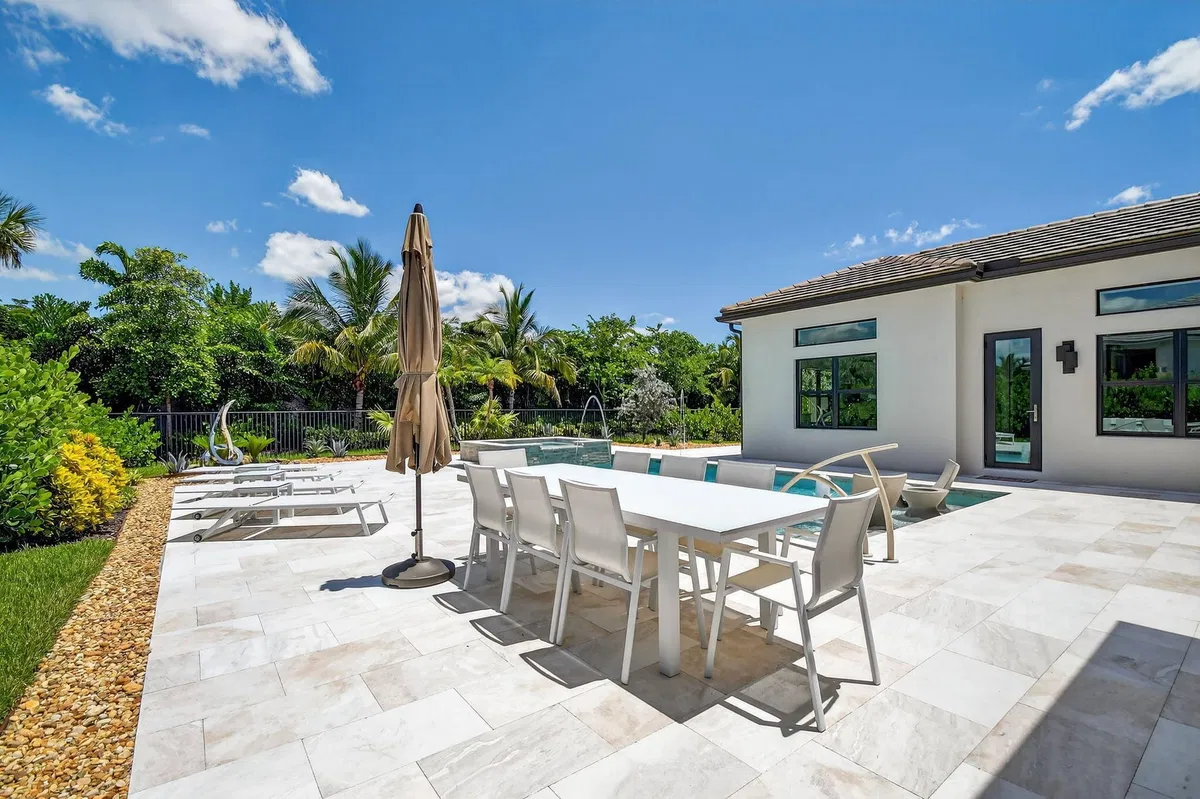 Valencia Grand Residence photo 13