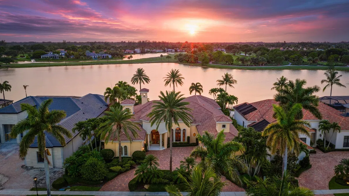 Ibis Golf & Country Club Residence