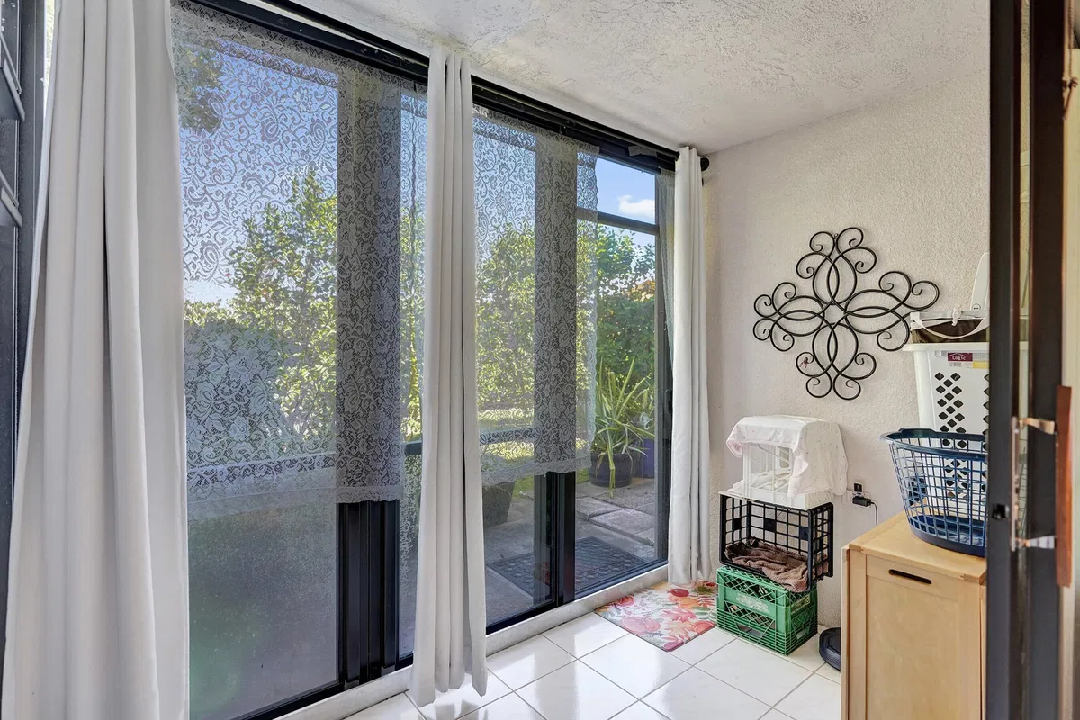  Unit 103 photo 19
