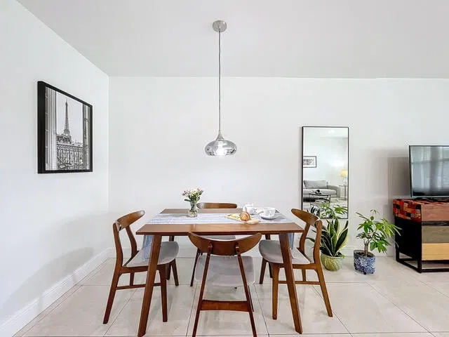Residence photo 4