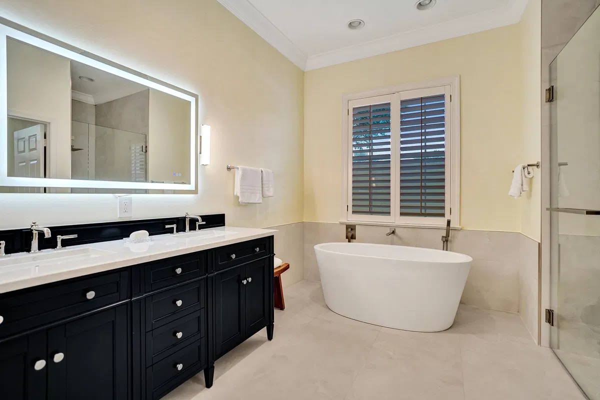 Residence photo 25