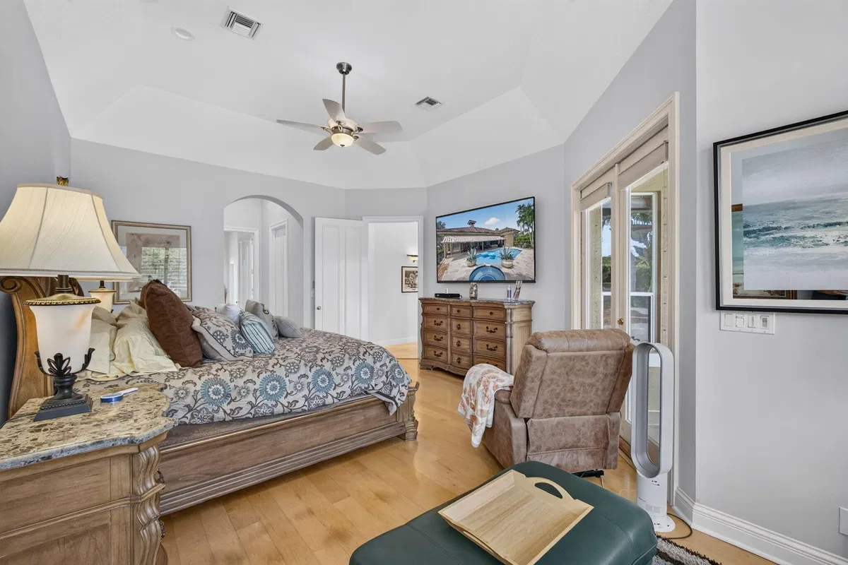  Residence photo 40