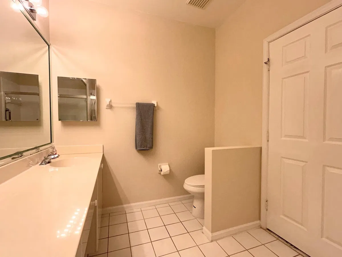  Unit 2 photo 25