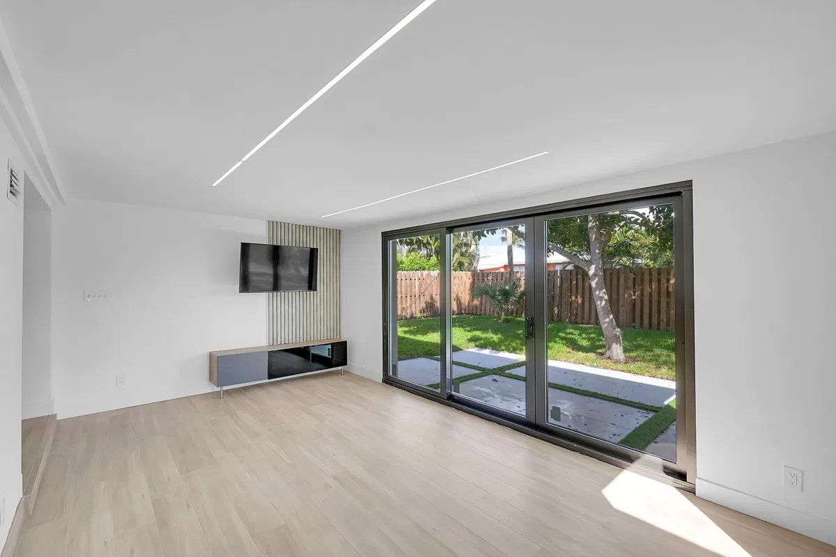  Residence photo 10