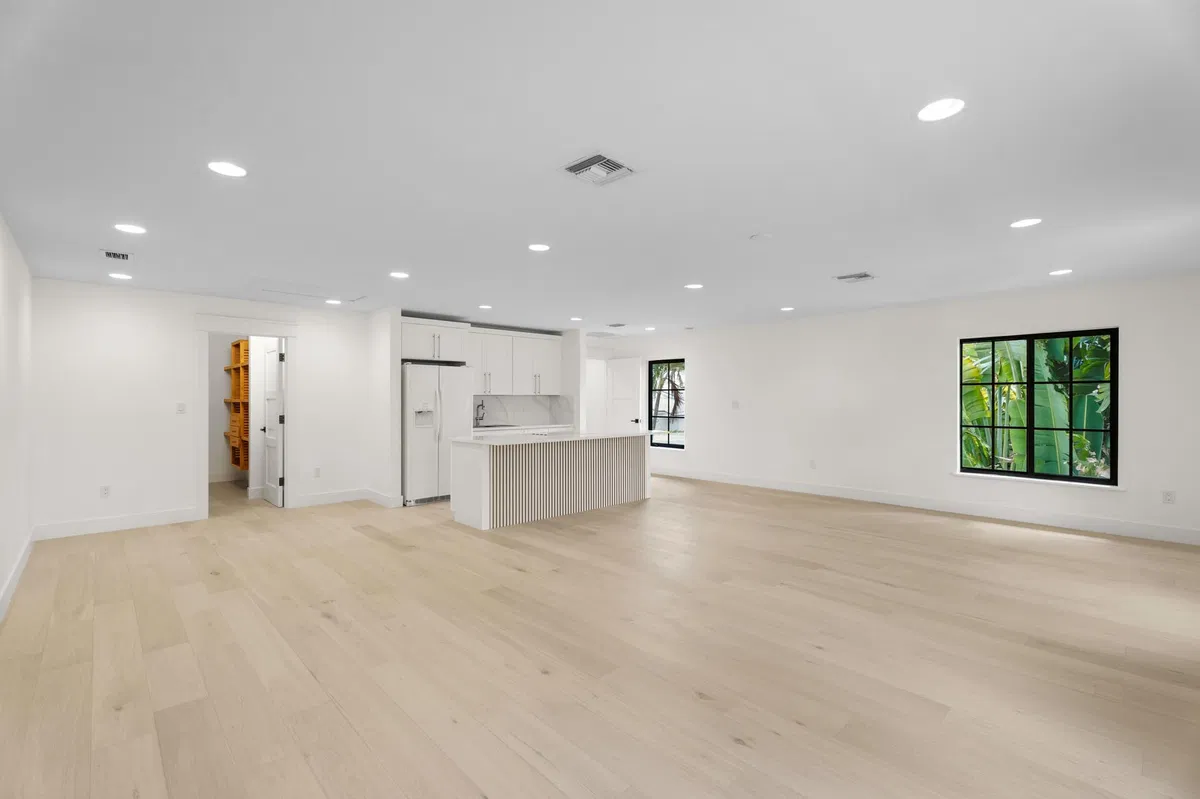 SoSo West Palm Beach Residence photo 34