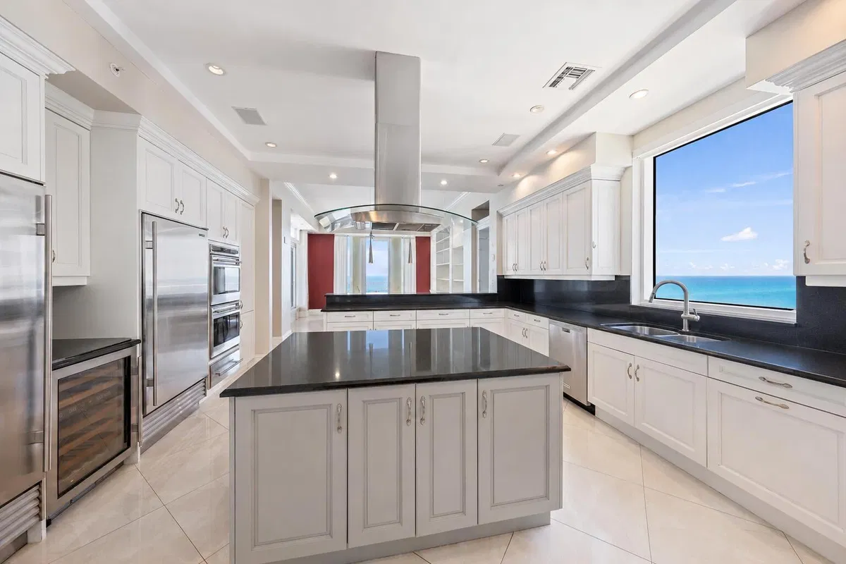 One Singer Island Condos Unit 801 photo 10