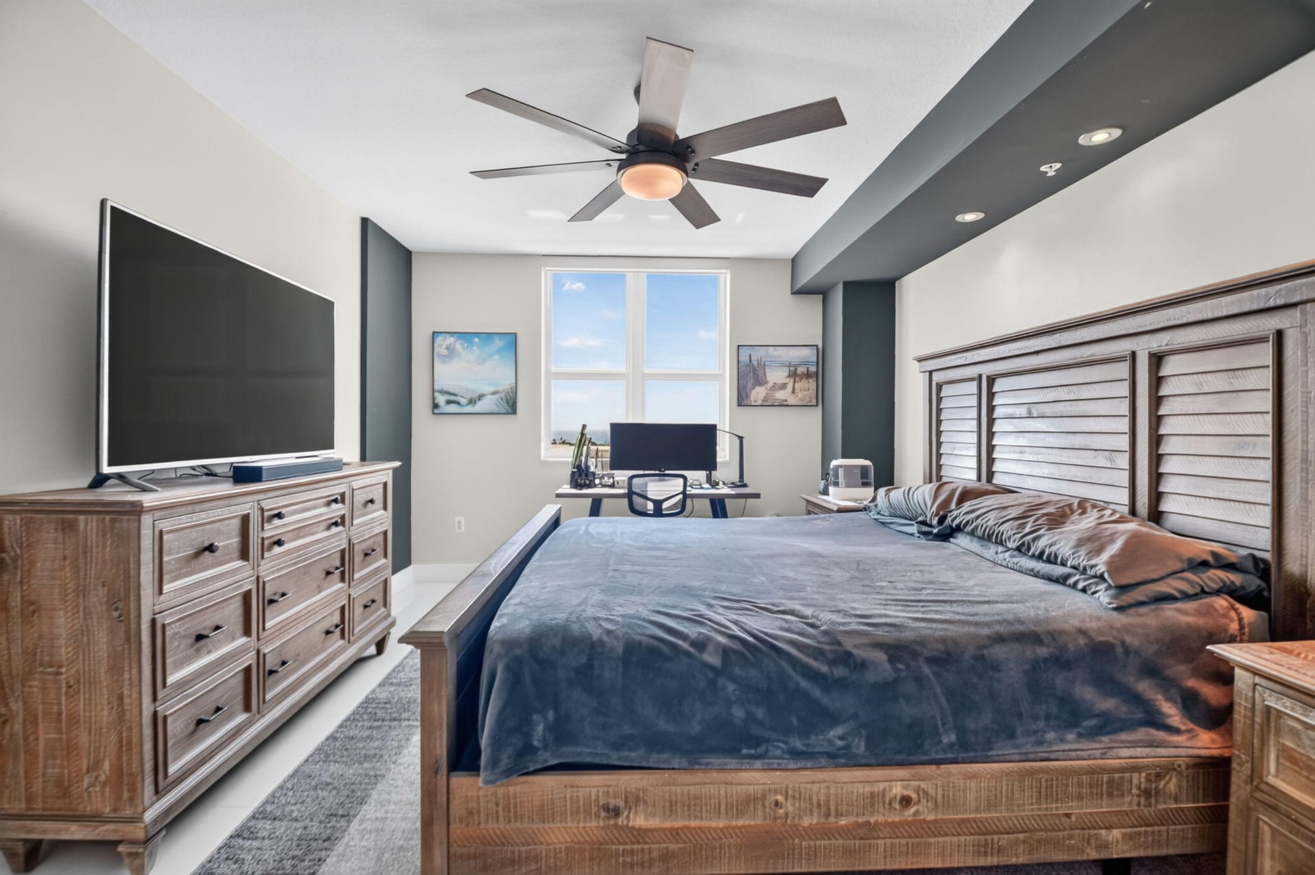  Unit 1406 photo 31
