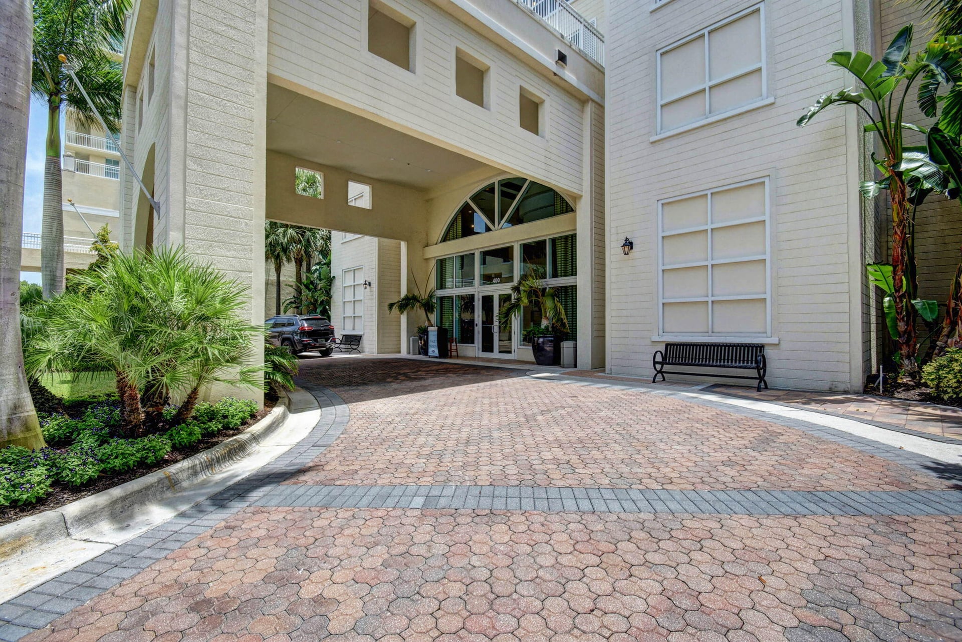  Unit 1406 photo 43