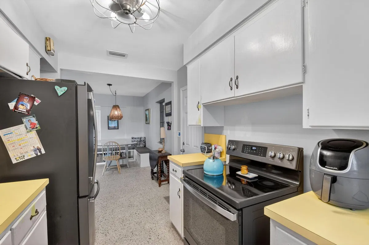 SoSo West Palm Beach Residence photo 10
