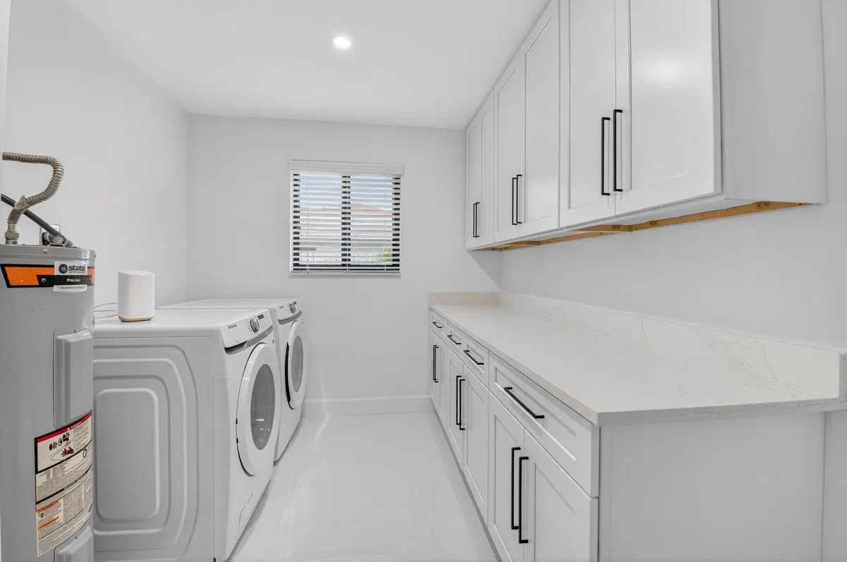 Residence photo 22