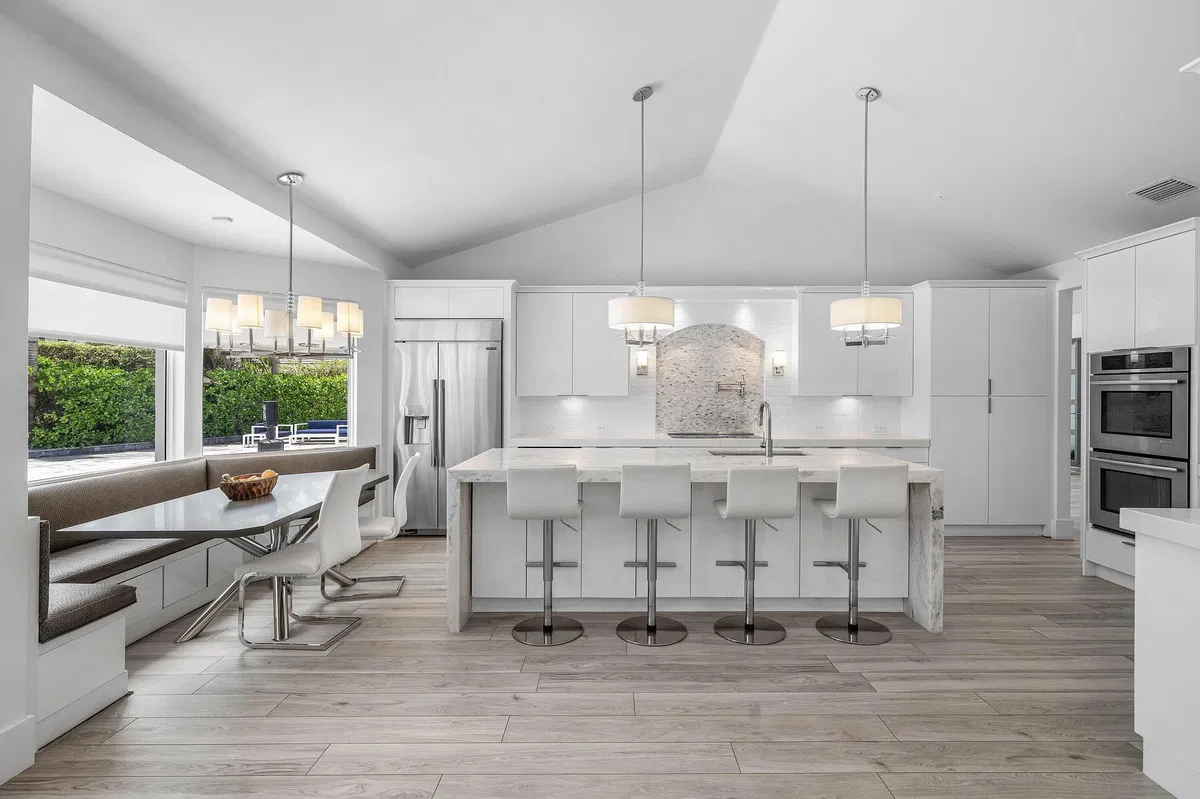 Woodfield Country Club Residence photo 10