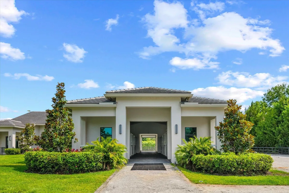 Palm Beach Point Residence