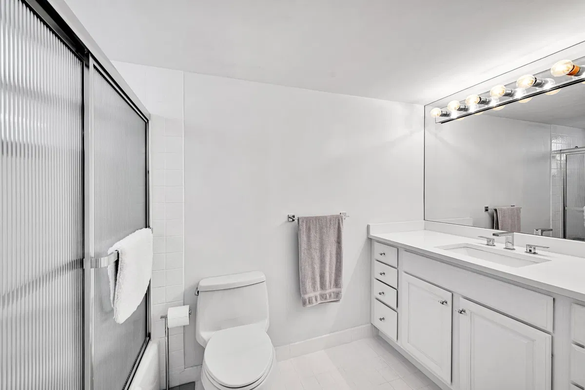 2860 S Ocean Palm Beach Unit 511 photo 10