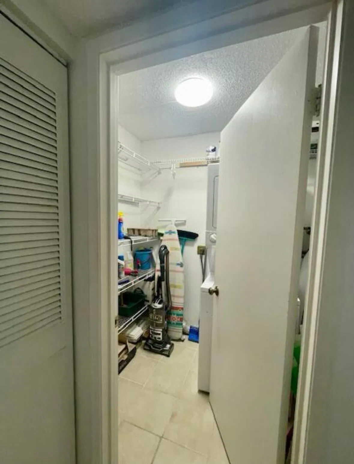 Unit 7305 photo 7