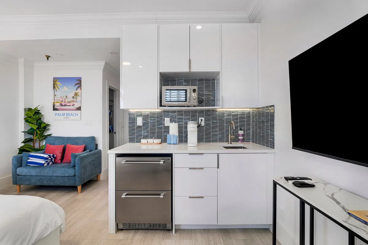 North End Palm Beach Unit 2011 photo 7