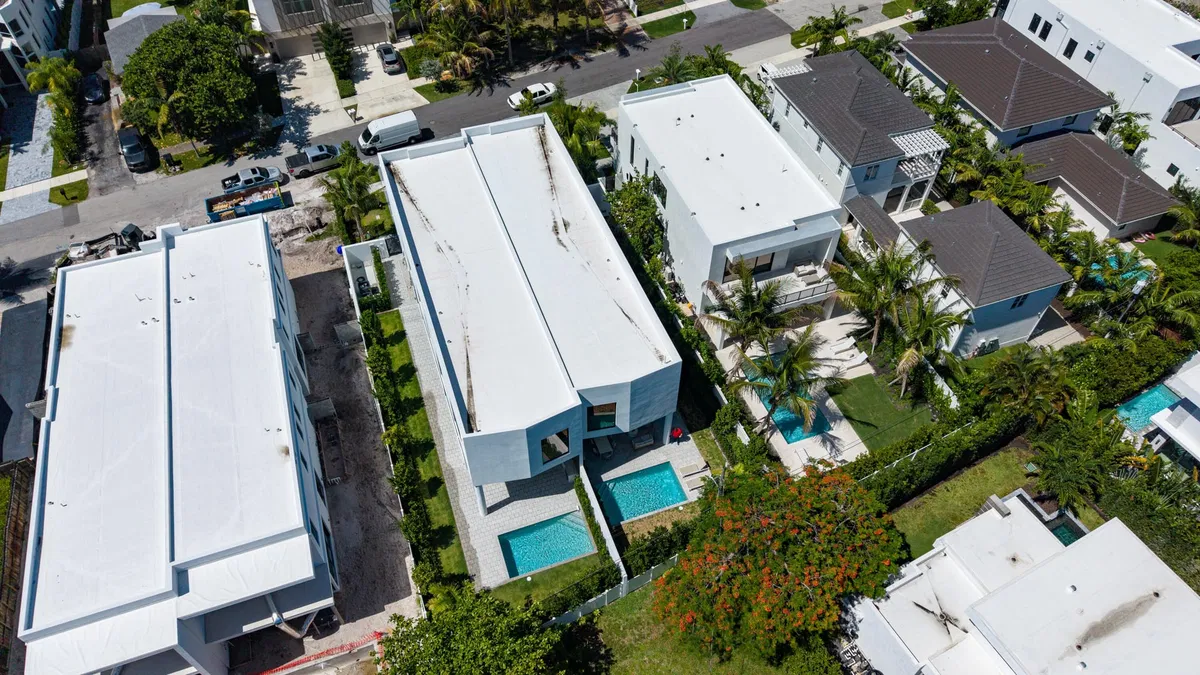 Palm Trail Delray Beach Residence photo 49