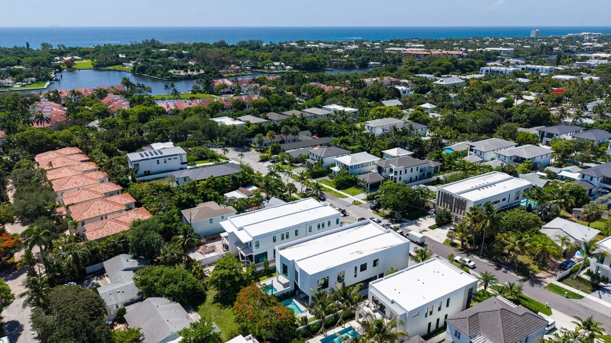 Palm Trail Delray Beach Residence photo 58
