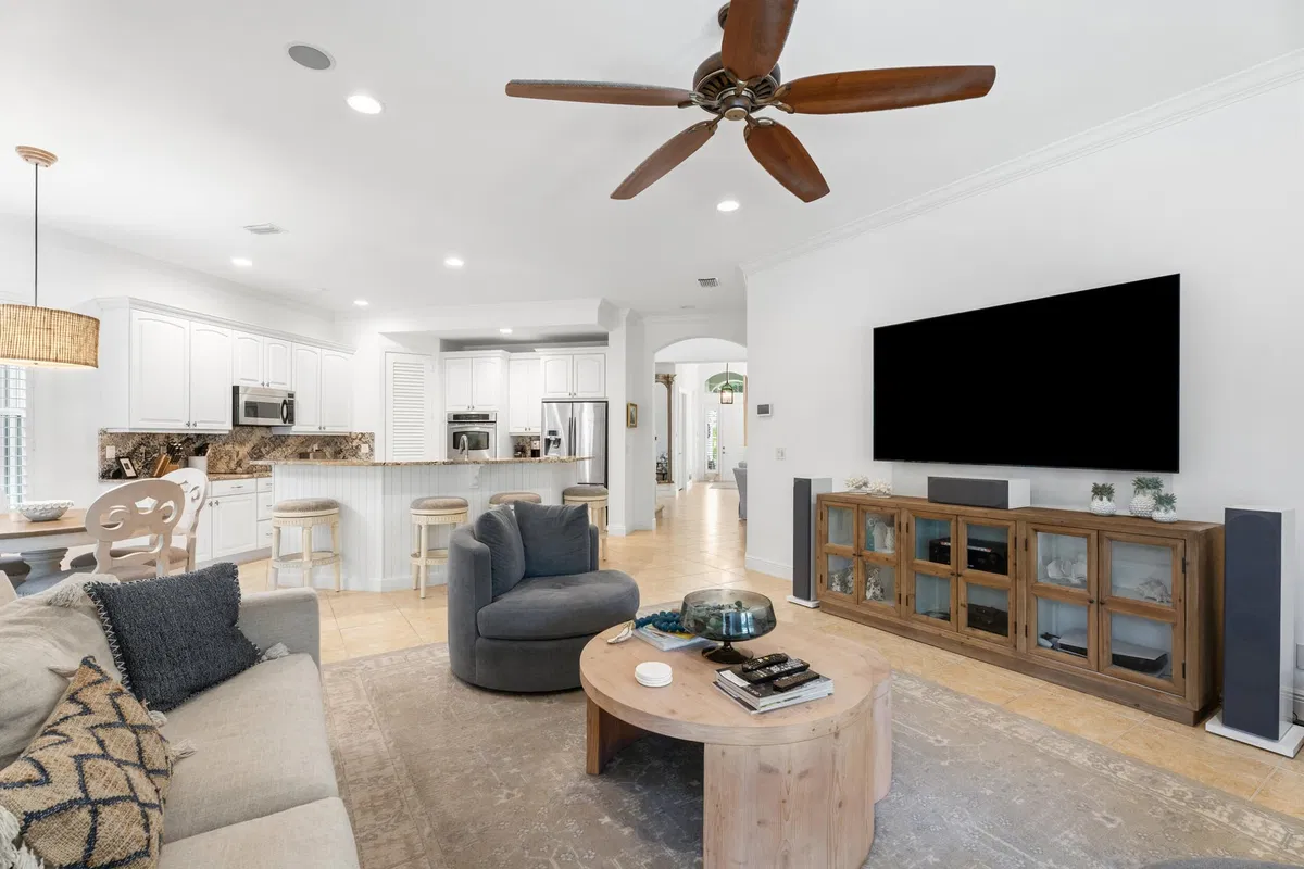  Residence photo 19