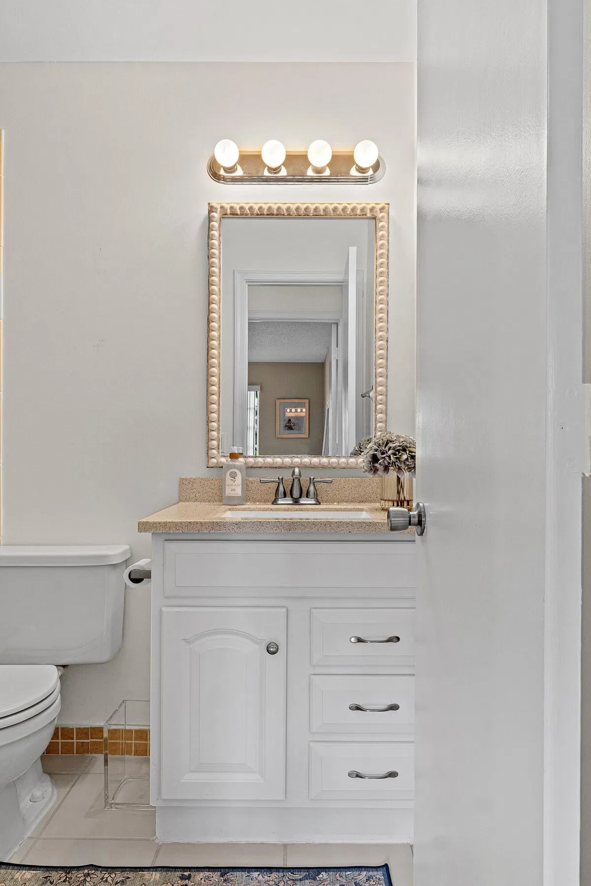 Residence photo 25