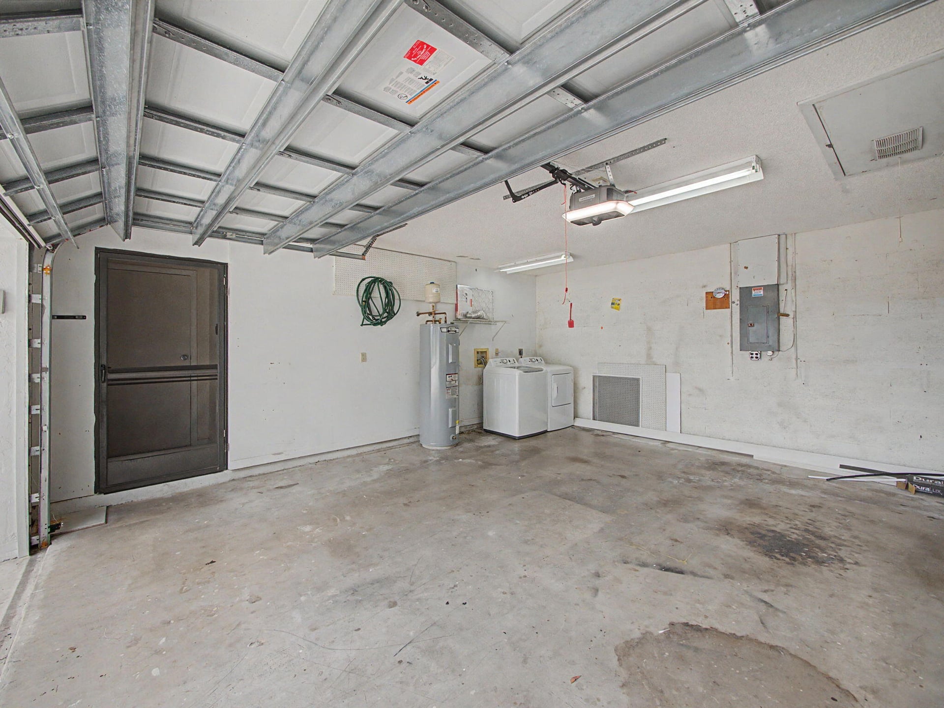  Residence photo 28
