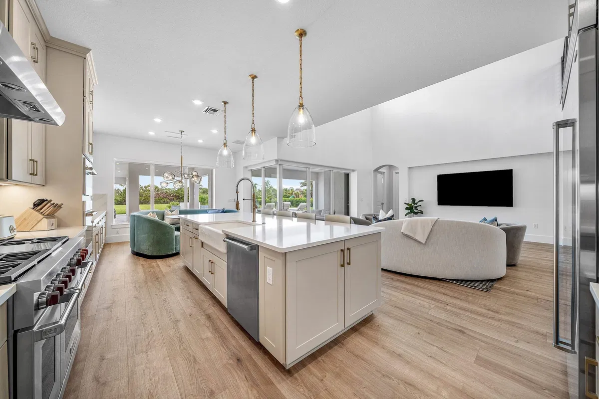 Bridgewater Preserve Residence photo 19