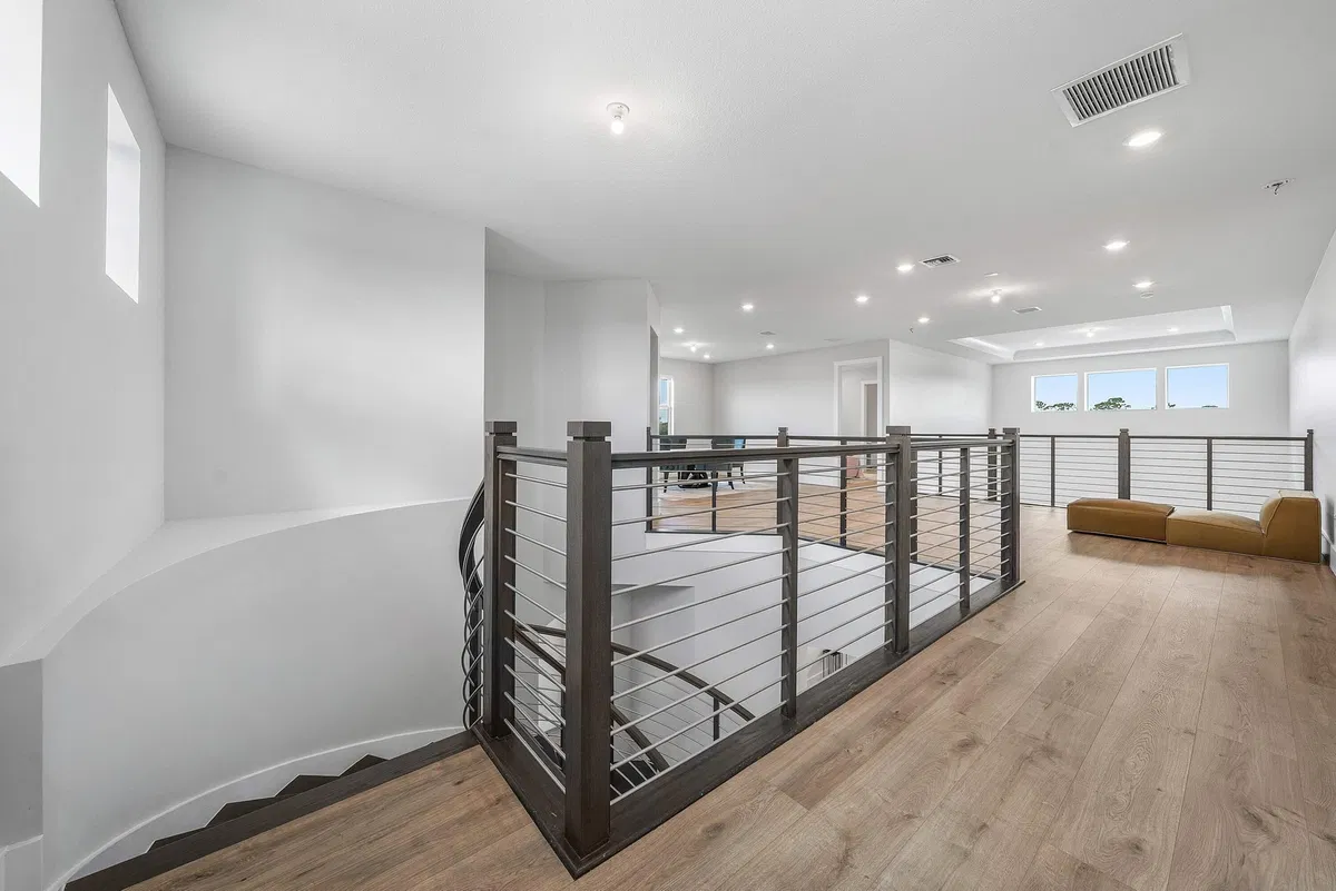 Bridgewater Preserve Residence photo 31