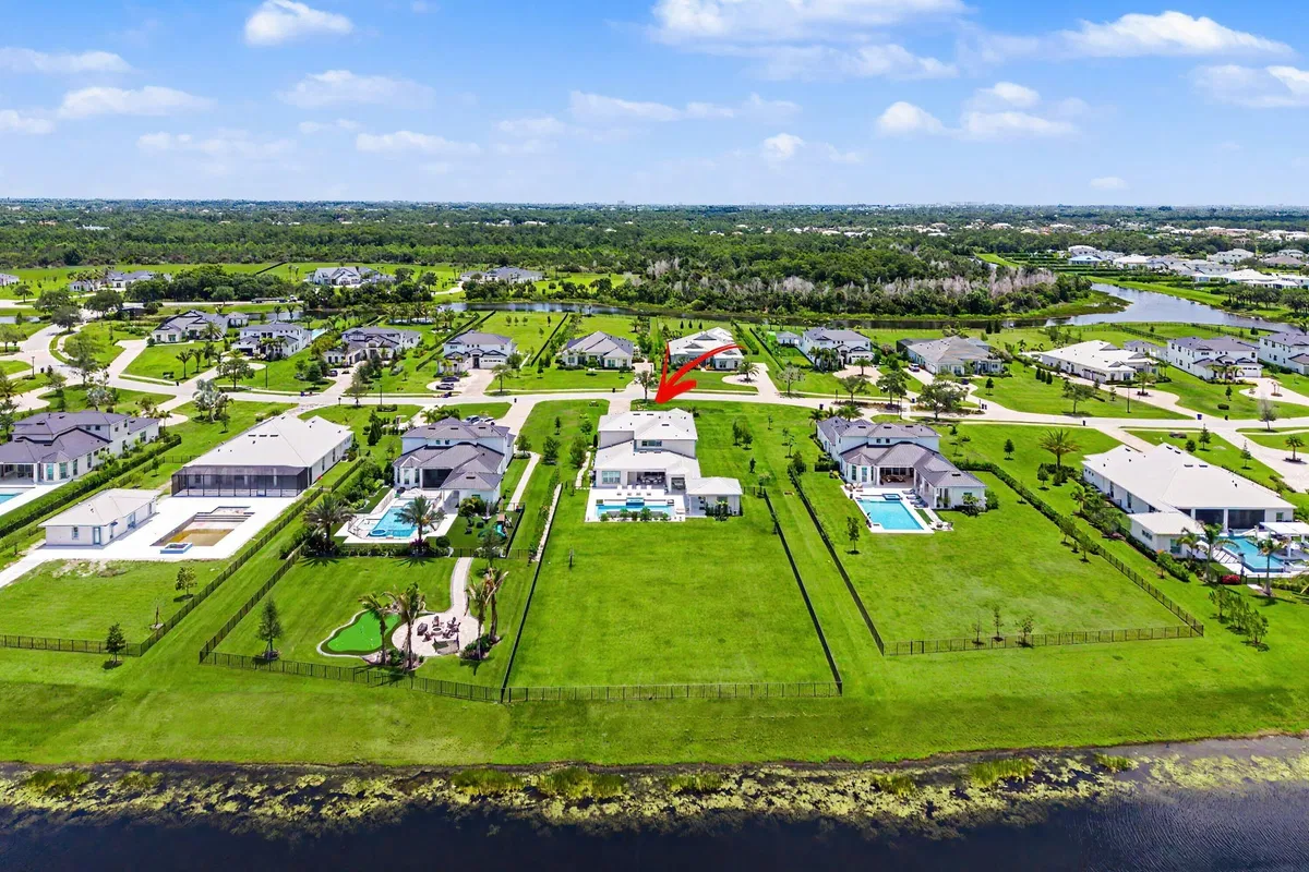 Bridgewater Preserve Residence photo 67