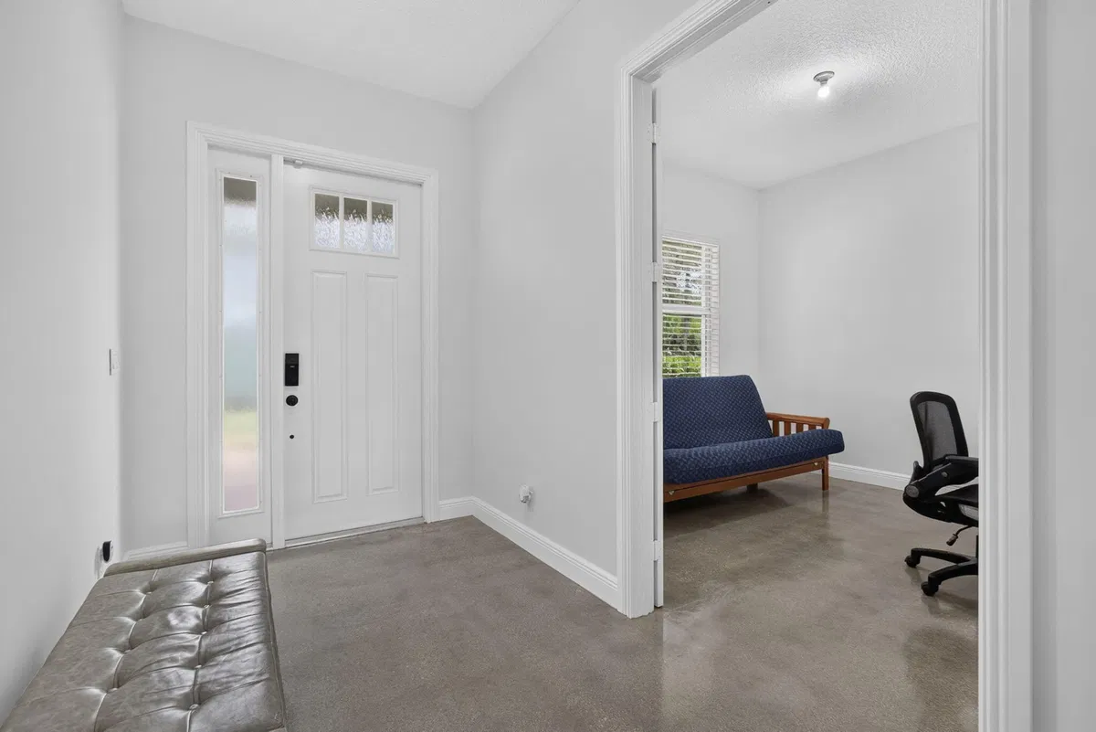 Residence photo 10