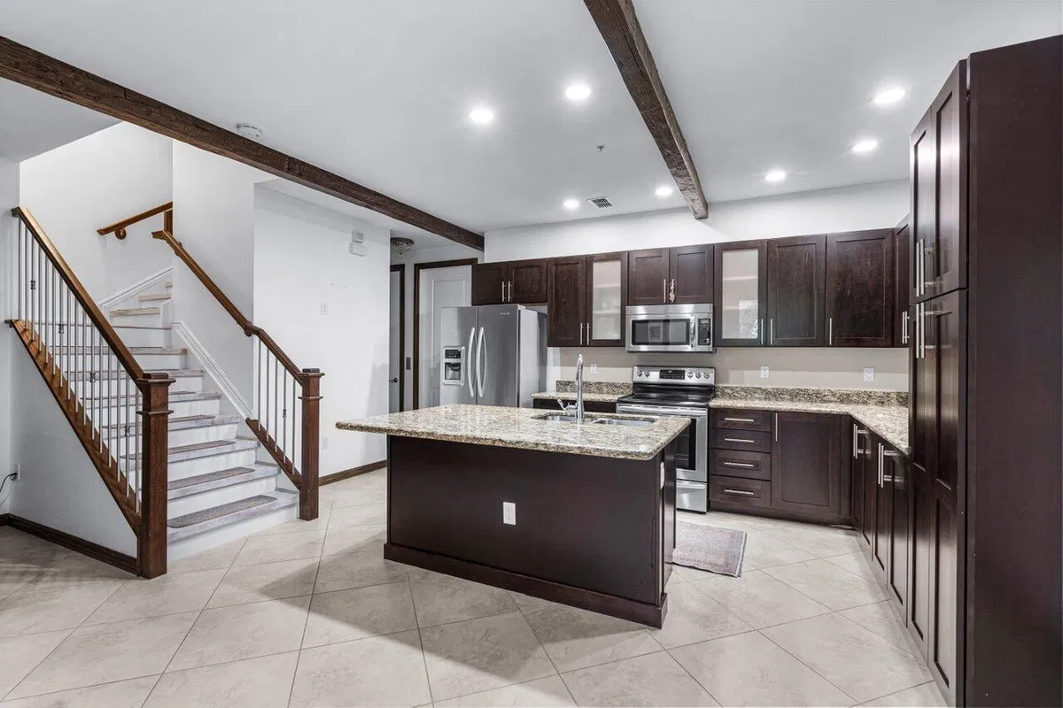  Residence photo 13